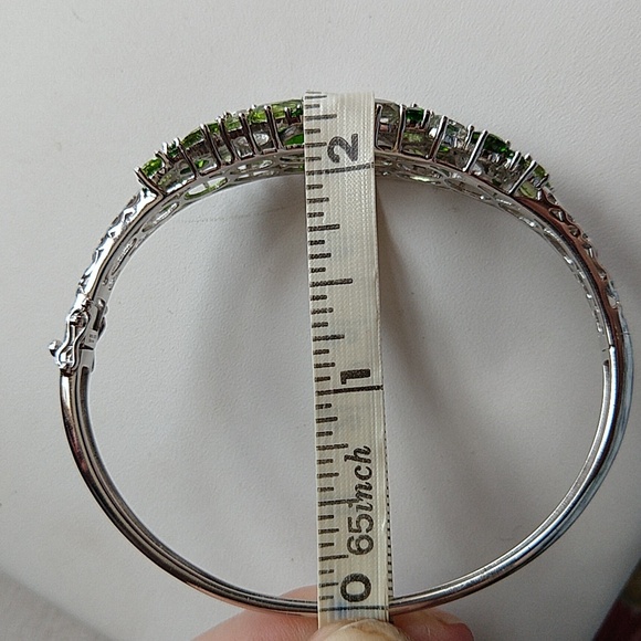 Green and clear gemstone sterling silver 925 bracelet hinged bangle - Picture 11 of 12